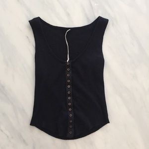 Are You Am I Knife Tank